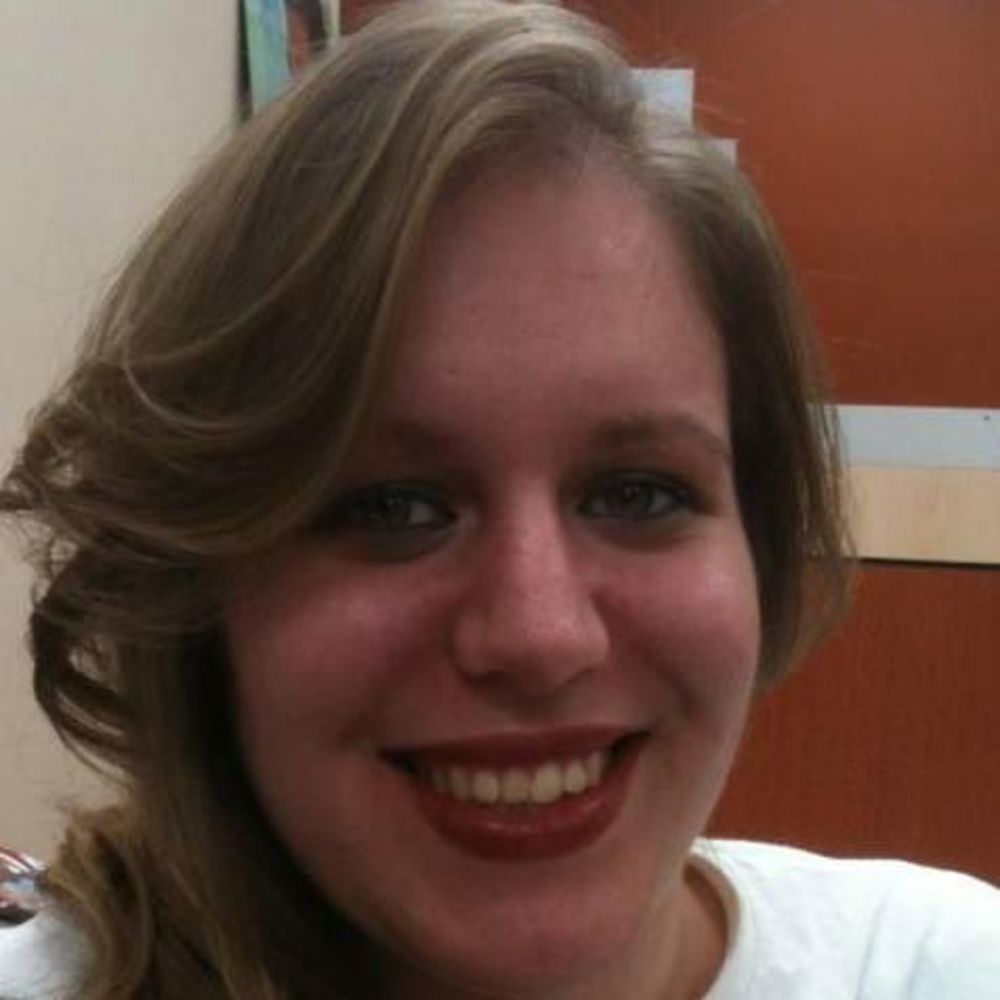 Meet your Posher, Kelly